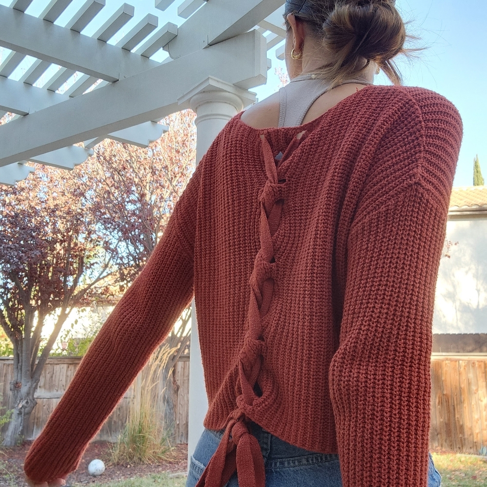 burgundy fall sweater